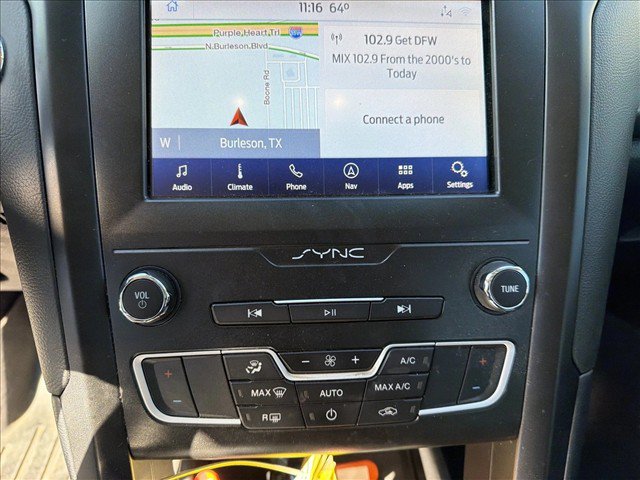 Used 2020 Ford Fusion SE w/ Equipment Group 151A FWD image 16