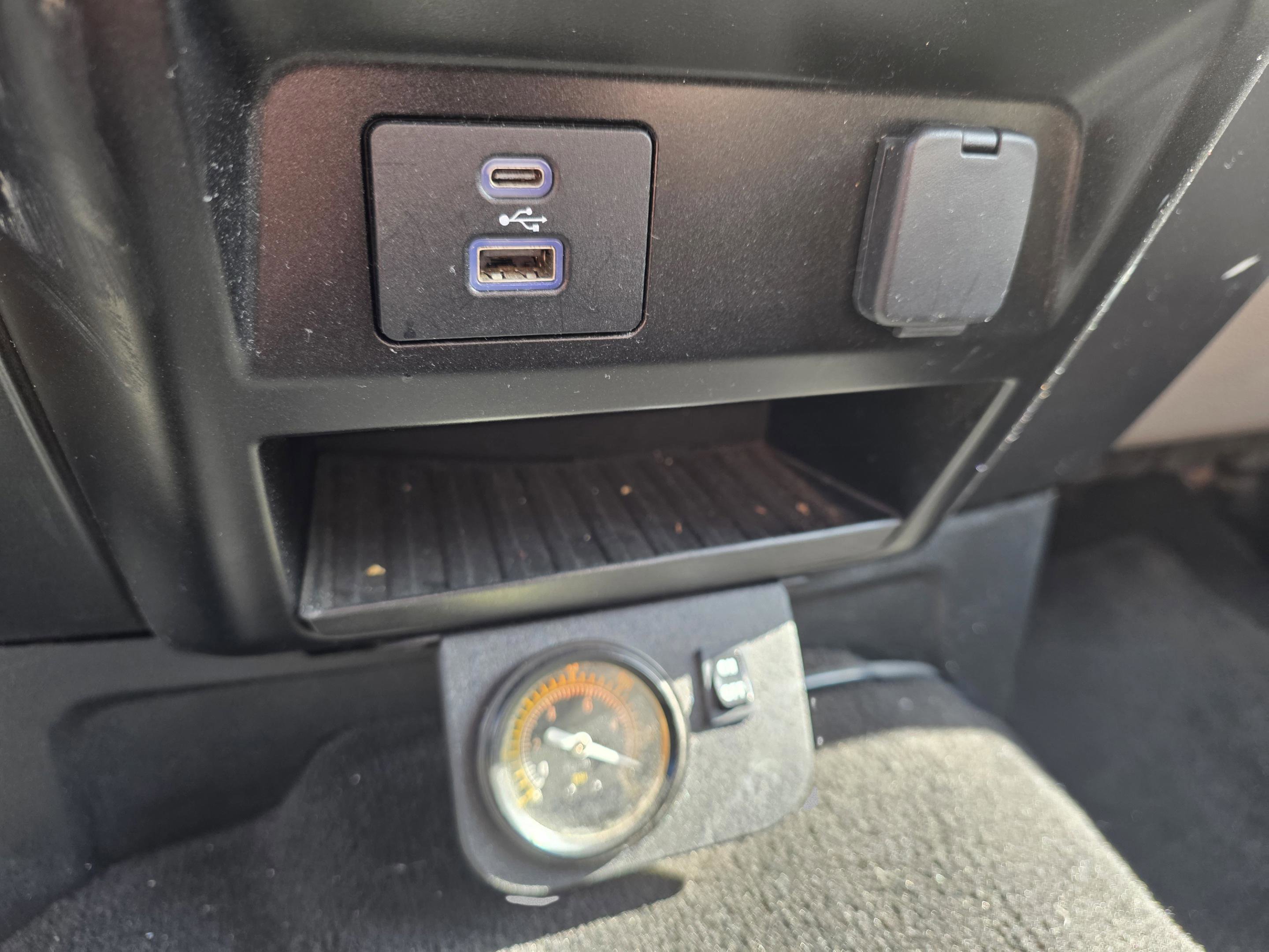 Used 2020 Ford F350 XLT image 29