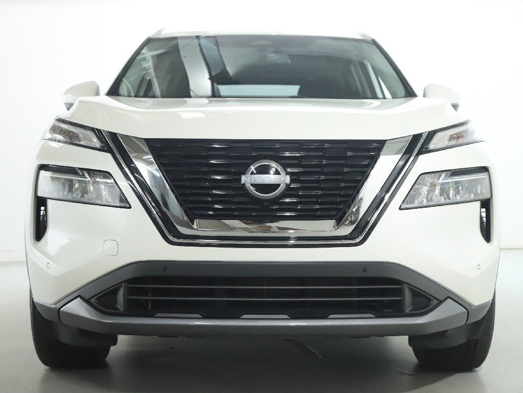 Certified 2023 Nissan Rogue SL w/ SL Premium Package AWD/4WD image 6