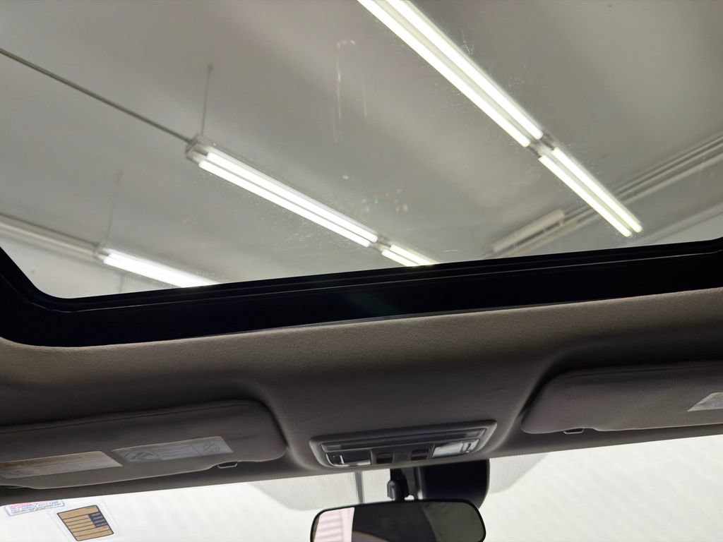 Used 2022 Honda HR-V EX image 21