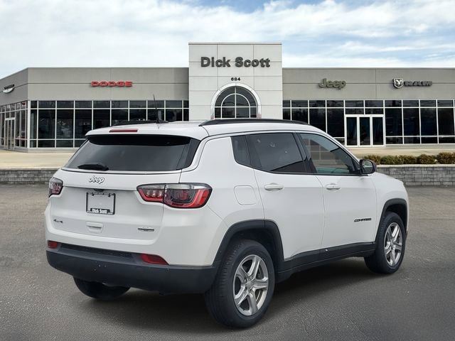 Used 2023 Jeep Compass Latitude AWD/4WD video 5
