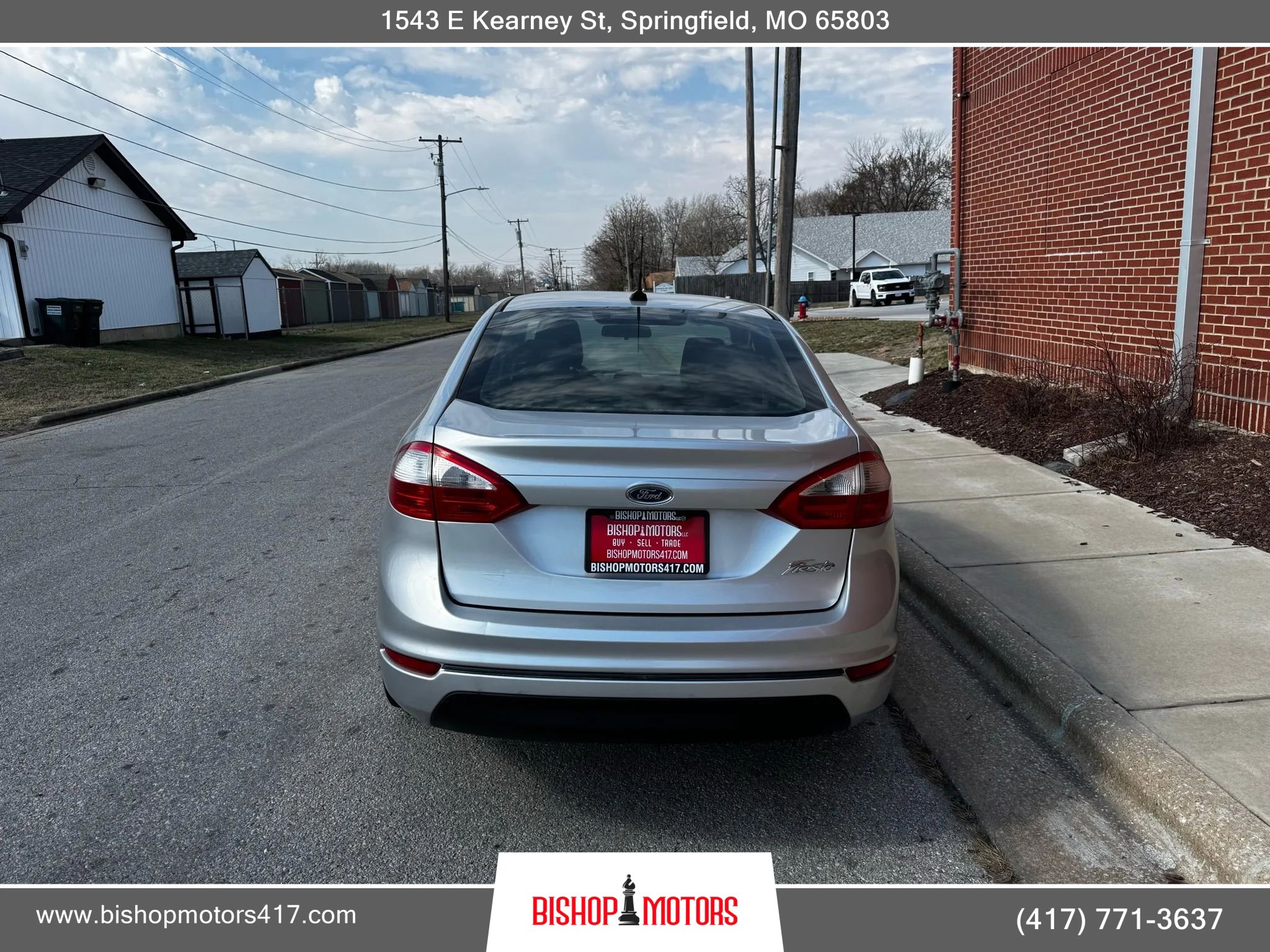 Used 2015 Ford Fiesta S FWD image 4