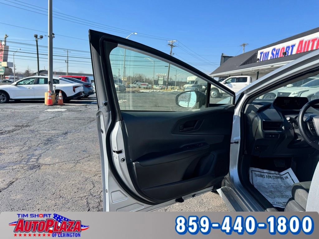 Used 2024 Toyota Prius LE image 42