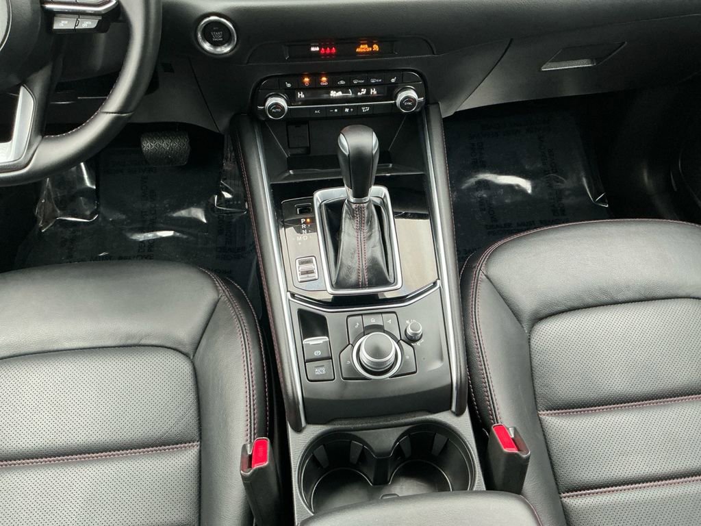 Used 2025 MAZDA CX-5 Carbon Edition image 12