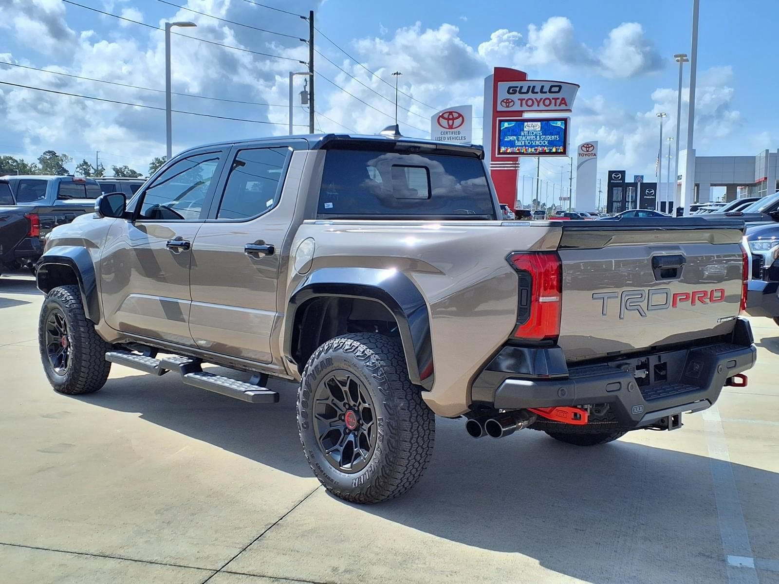 Certified 2025 Toyota Tacoma TRD Pro AWD/4WD image 2