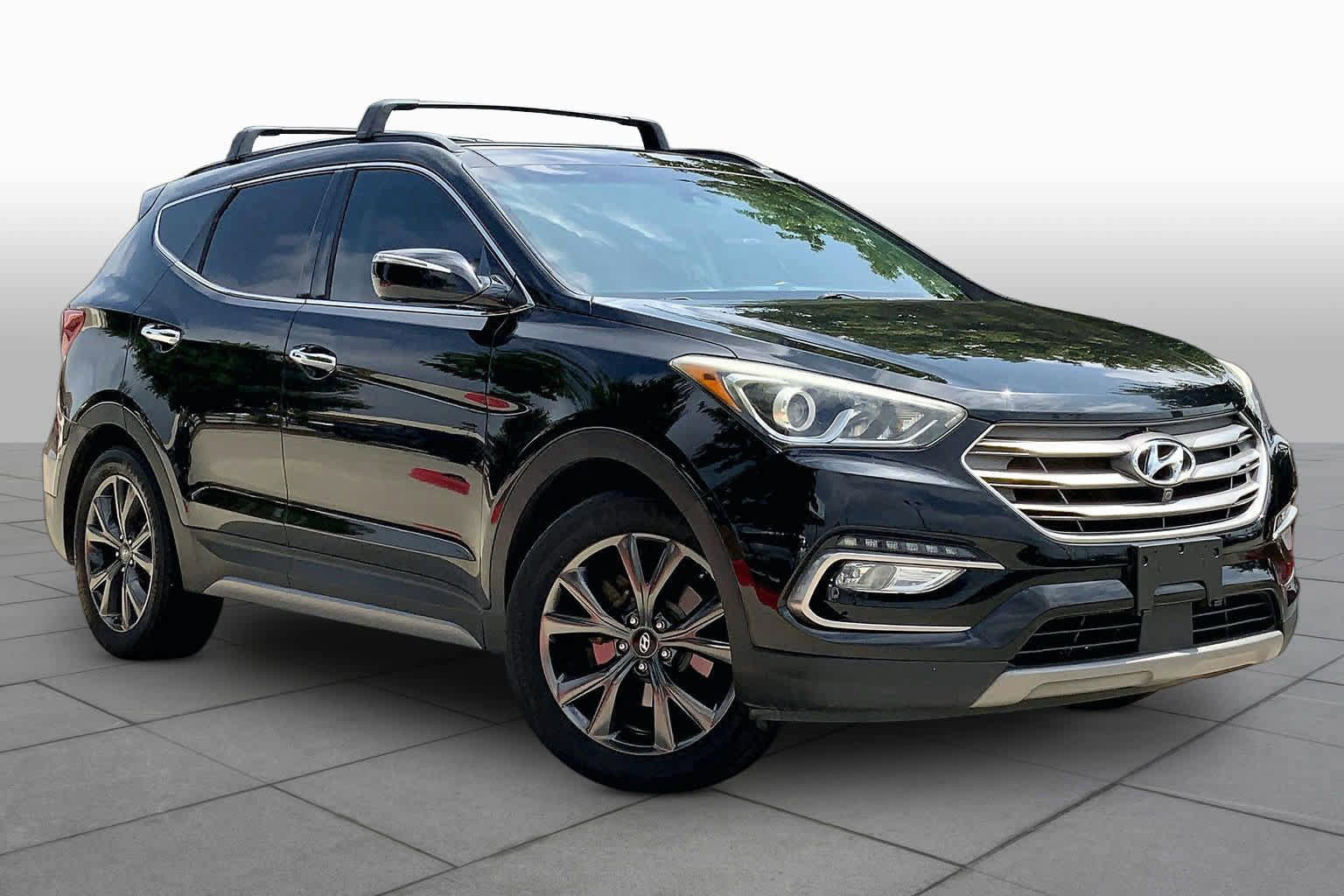 Used 2017 Hyundai Santa Fe Sport w/ 2.0T Ultimate Tech Package 05 FWD image 3