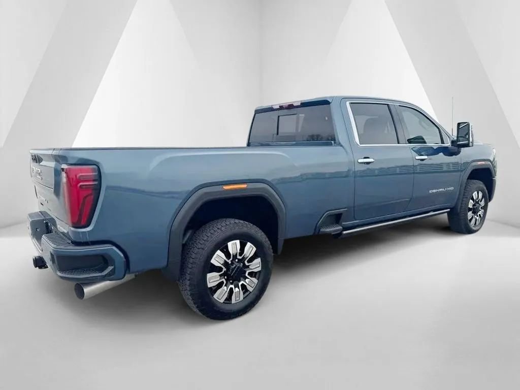 New 2026 GMC Sierra 2500 Denali w/ Denali Reserve Package AWD/4WD image 7