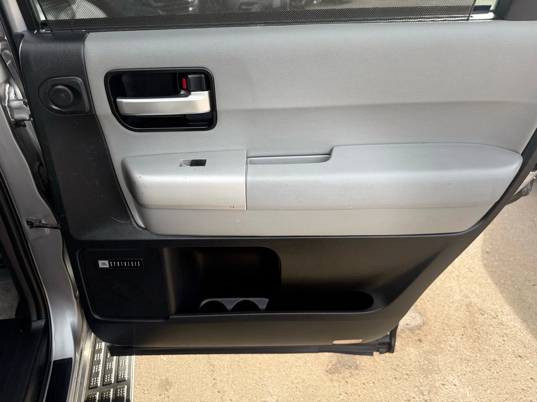 Used 2008 Toyota Sequoia Limited image 22