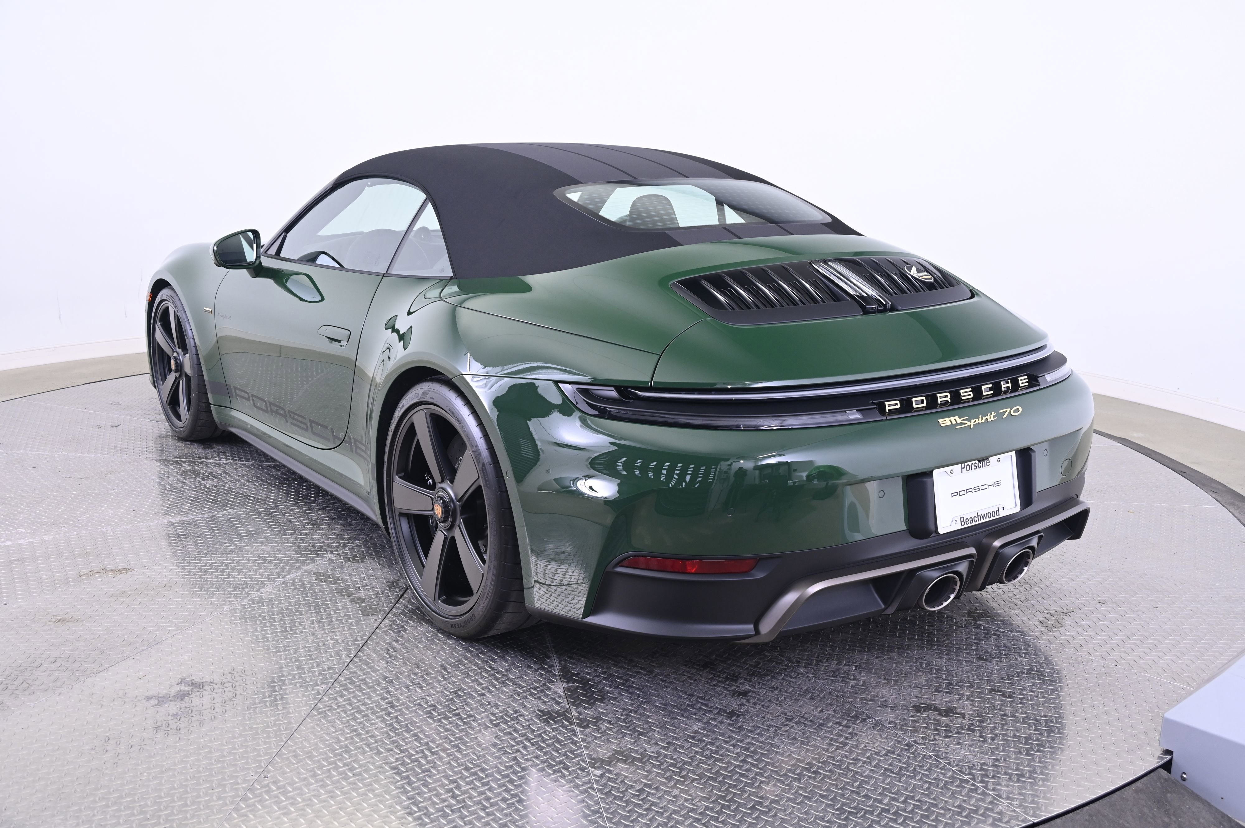 Certified 2026 Porsche 911 GTS image 13