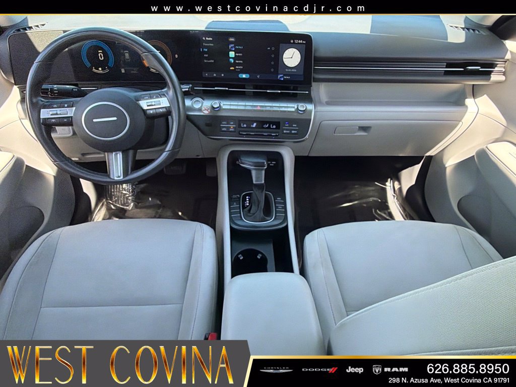 Used 2024 Hyundai Kona SEL AWD/4WD image 35