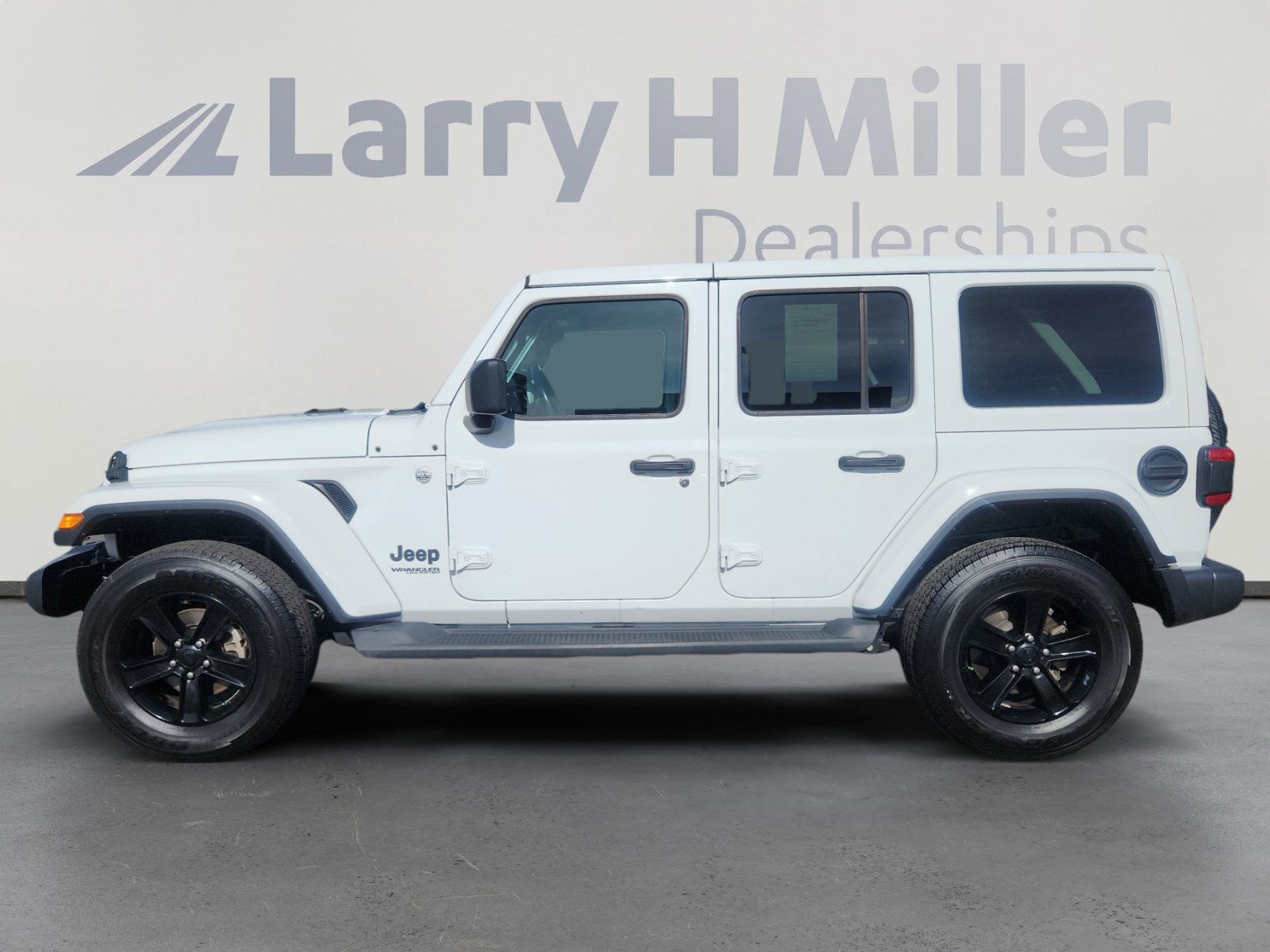 Used 2020 Jeep Wrangler Unlimited Sahara video 2