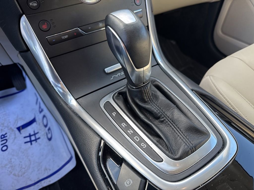 Used 2017 Ford Edge Titanium w/ Technology Package image 7