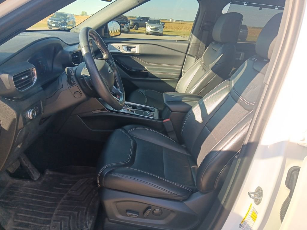 Used 2022 Ford Explorer ST w/ Equipment Group 401A image 24