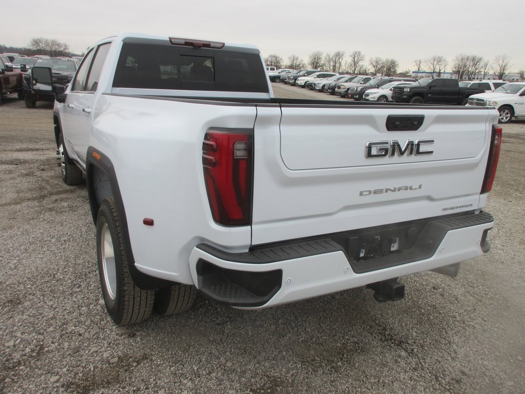 New 2026 GMC Sierra 3500 Denali Ultimate image 9