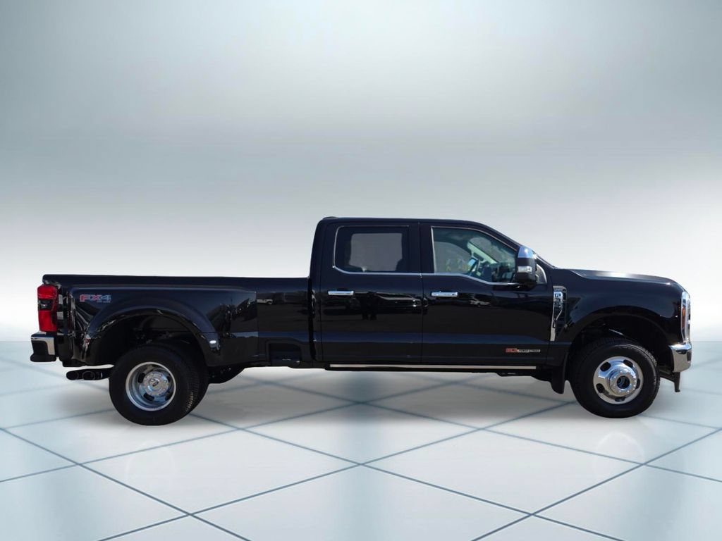 New 2026 Ford F350 Lariat w/ Lariat Ultimate Package AWD/4WD image 3