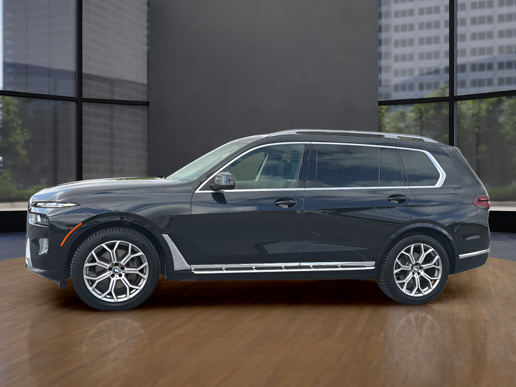 Used 2025 BMW X7 xDrive40i w/ Premium Package AWD/4WD image 13