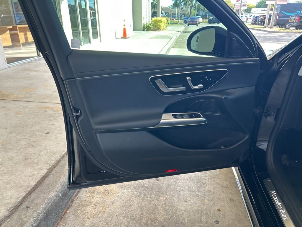 Used 2025 Mercedes-Benz E 350 4MATIC Sedan w/ Winter Package image 43