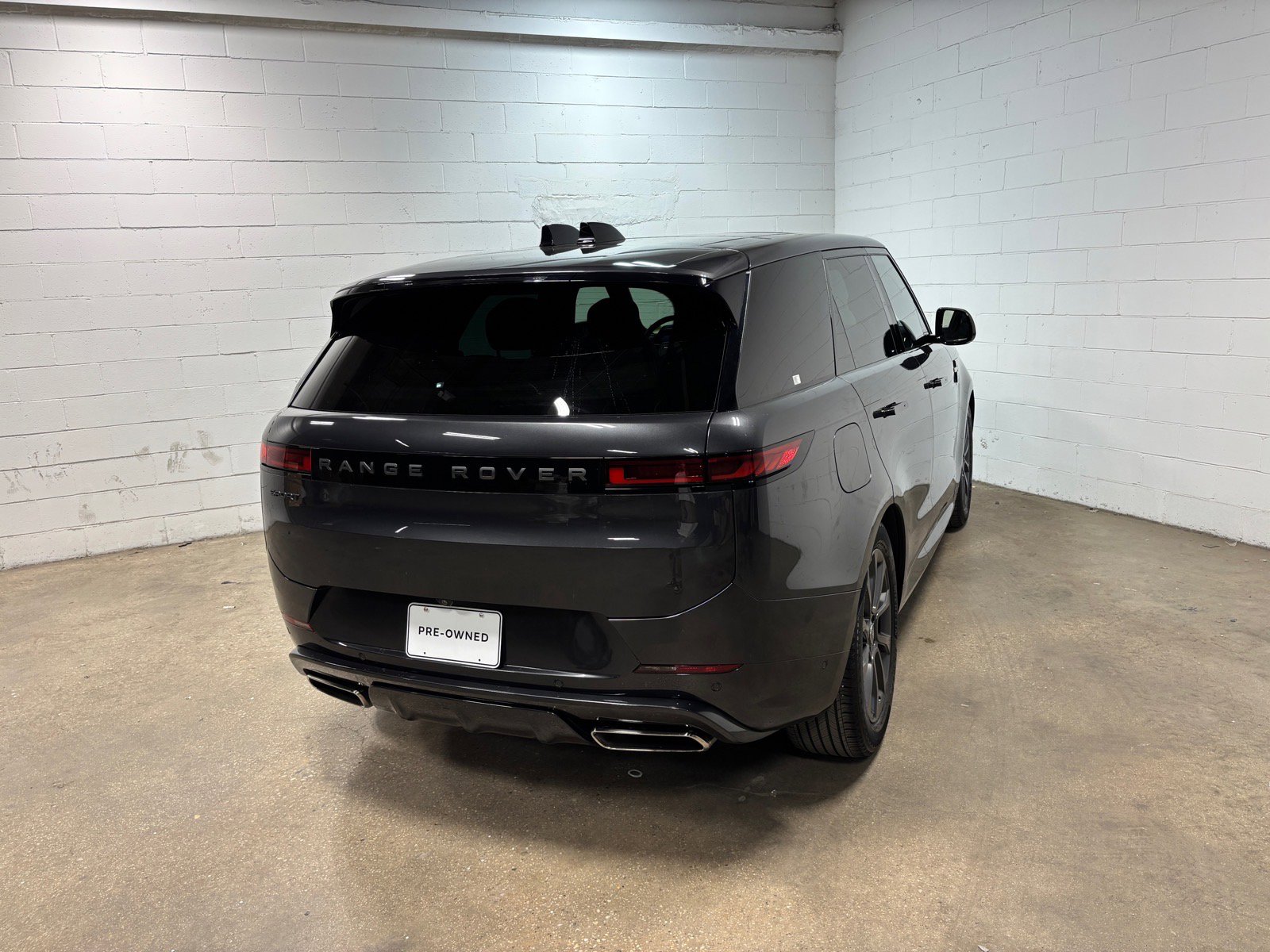 Used 2024 Land Rover Range Rover Sport Dynamic SE AWD/4WD image 7