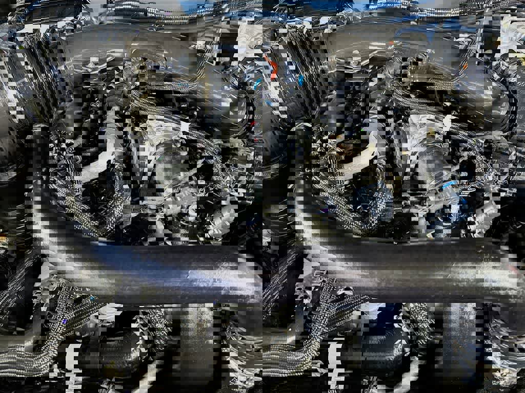 Certified 2025 Ford Bronco Raptor w/ Interior Carbon Fiber Pack image 9