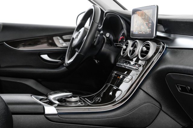 Used 2017 Mercedes-Benz GLC 300 4MATIC Coupe image 22