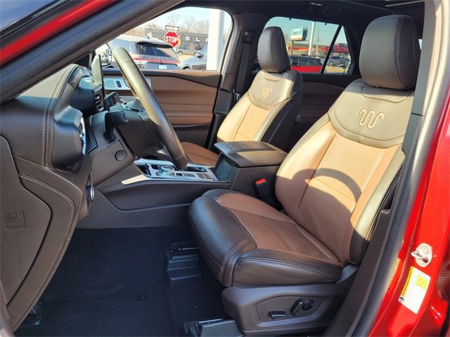 Certified 2024 Ford Explorer King Ranch w/ Technology Package image 8