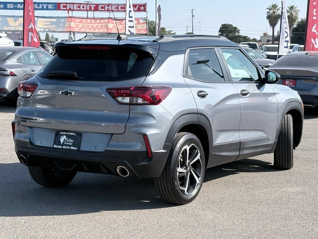 Used 2021 Chevrolet TrailBlazer RS w/ Sun and Liftgate Package AWD/4WD image 5