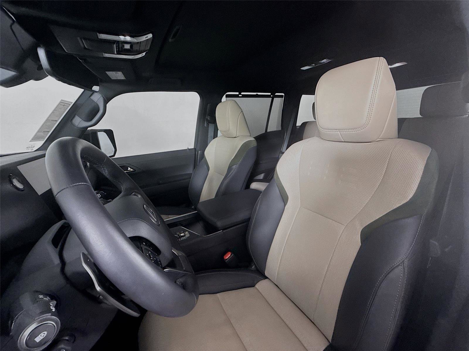 Used 2024 Lexus GX 550 image 15