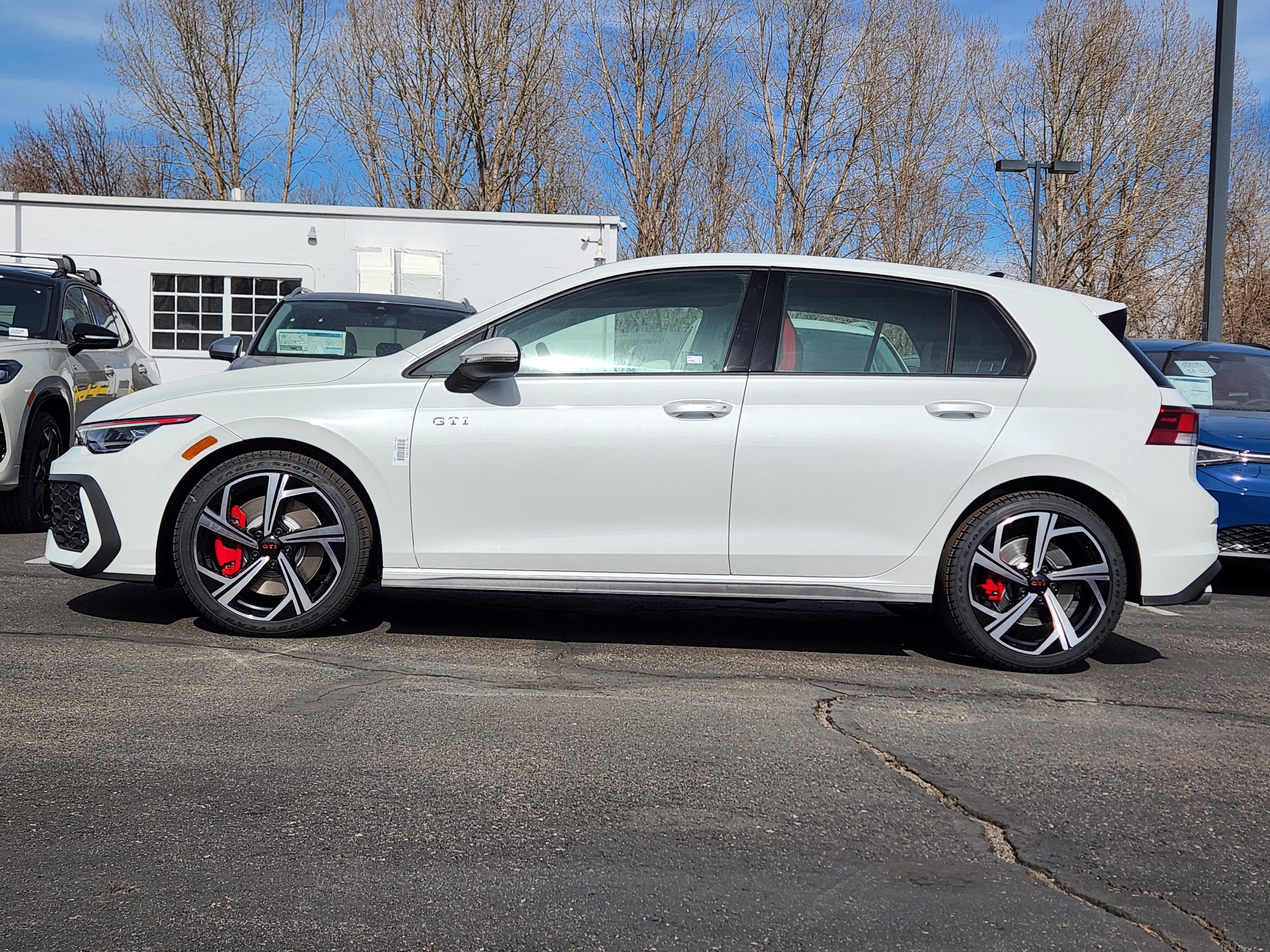 New 2026 Volkswagen Golf SE image 3