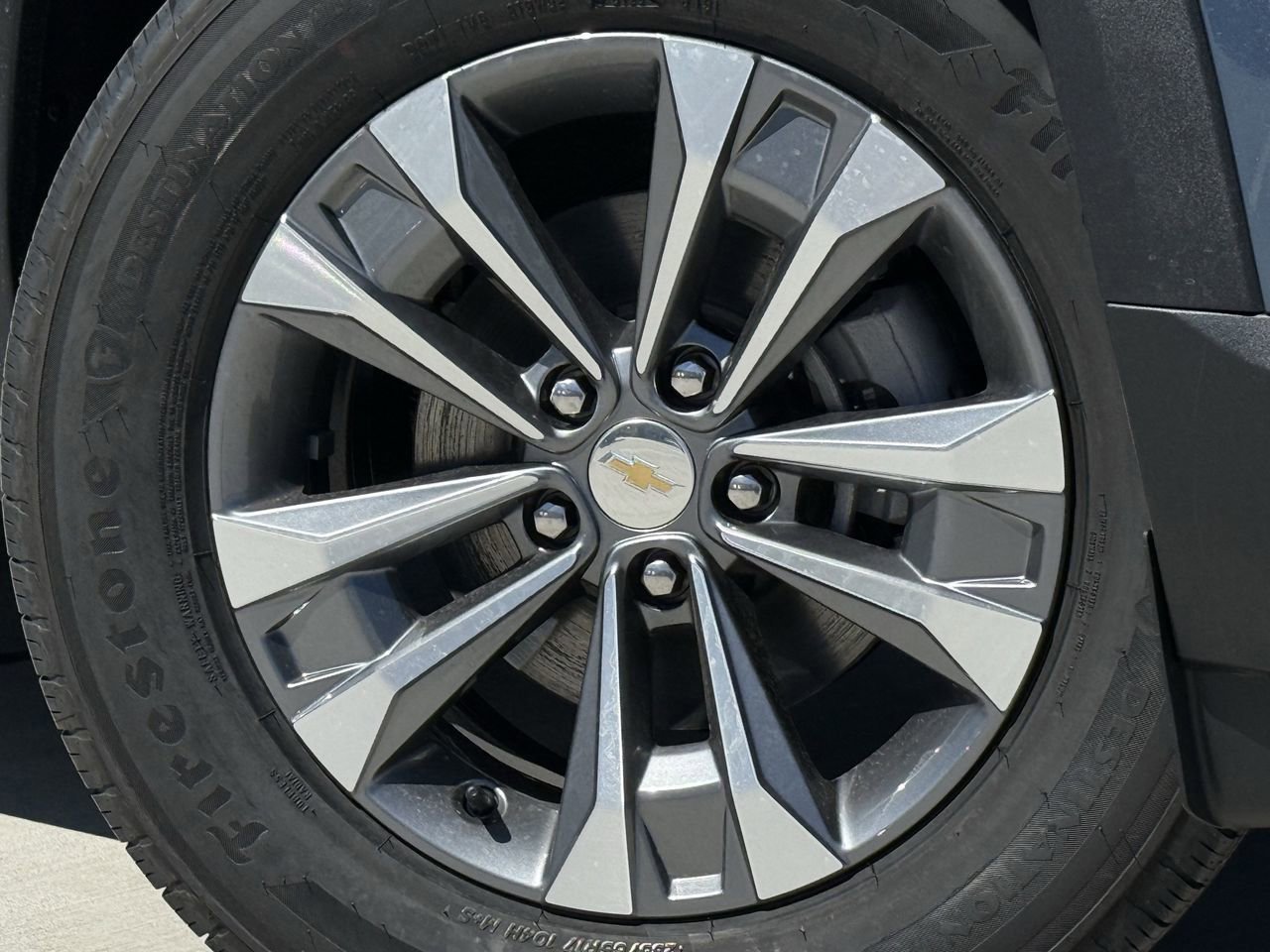New 2026 Chevrolet Equinox LT image 10
