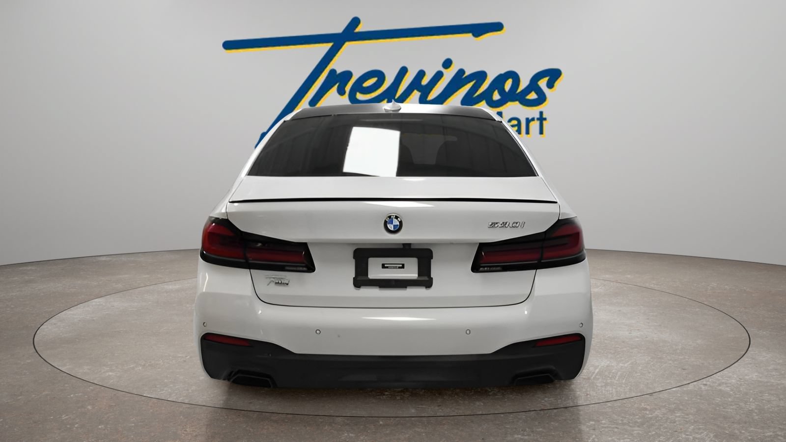 Used 2023 BMW 530i w/ M Sport Package RWD image 10
