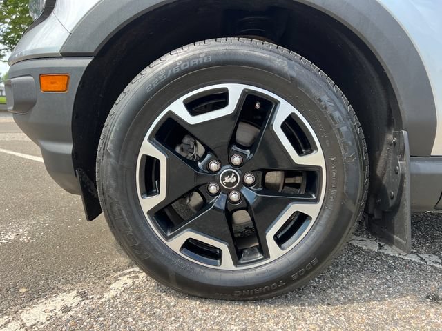 Used 2023 Ford Bronco Sport Outer Banks AWD/4WD image 16