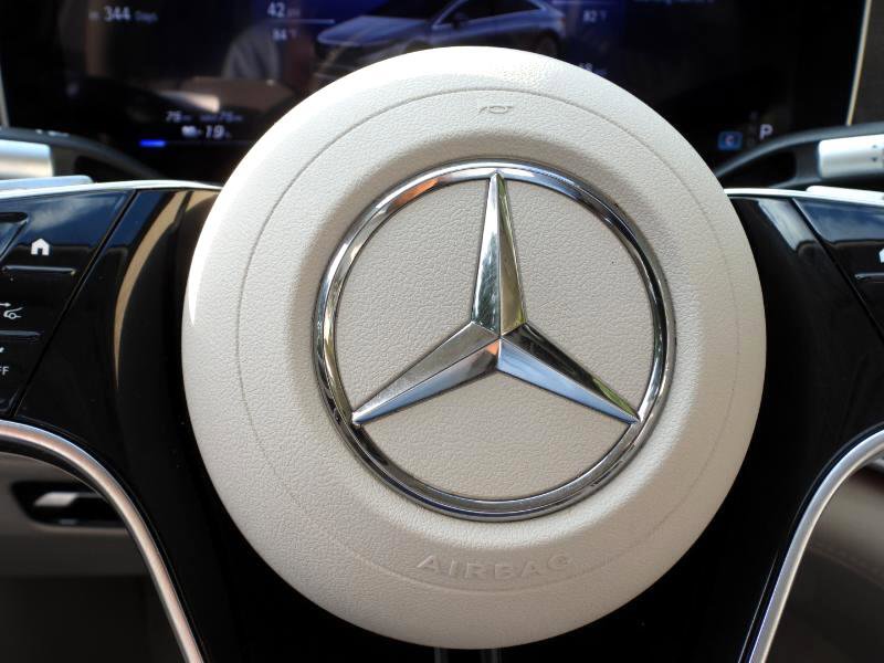 Used 2022 Mercedes-Benz EQS 450+ Sedan image 77