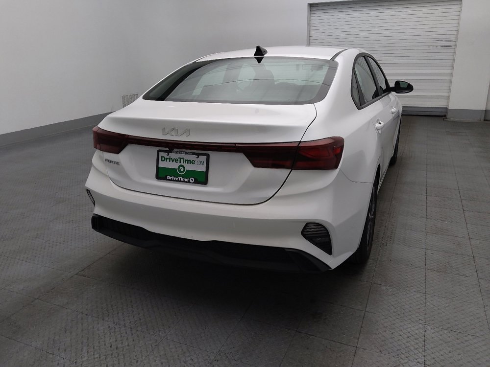 Used 2024 Kia Forte LXS FWD image 7