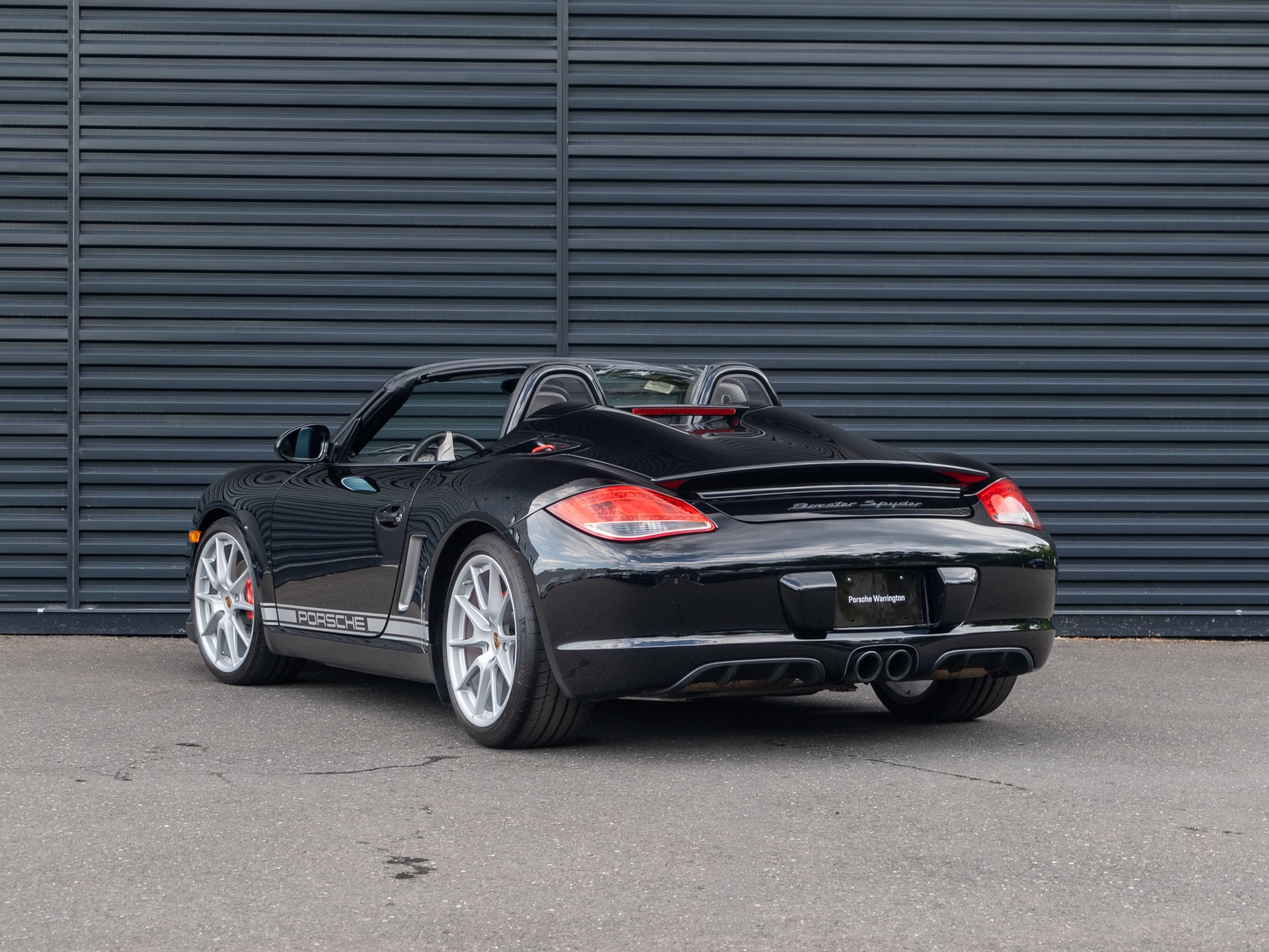 Used 2011 Porsche Boxster Spyder RWD image 3