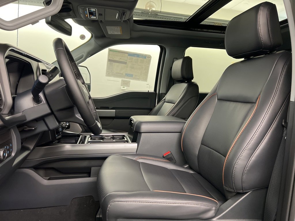 New 2026 Ford F250 Lariat image 29