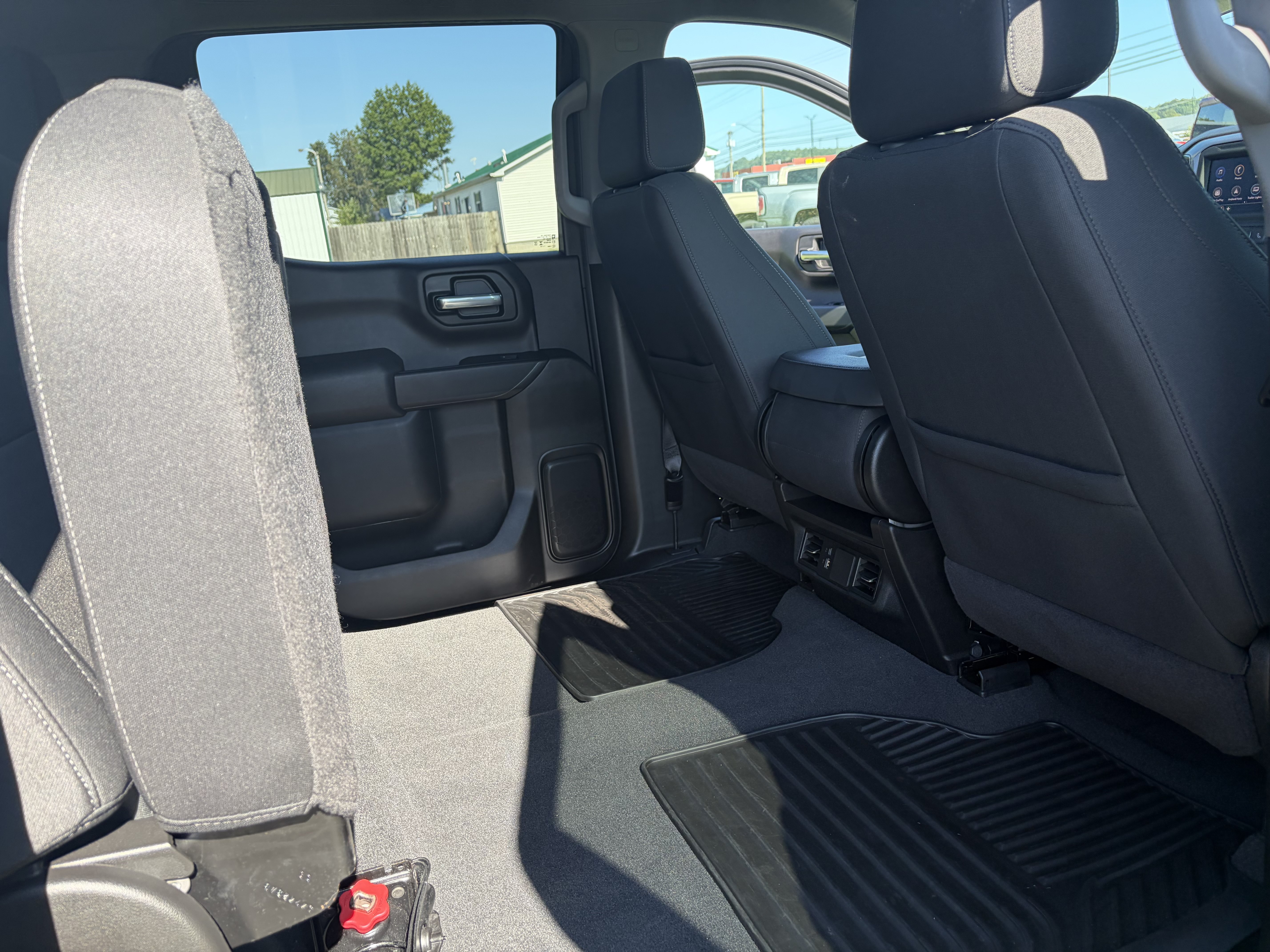 Used 2024 Chevrolet Silverado 1500 Custom AWD/4WD image 28