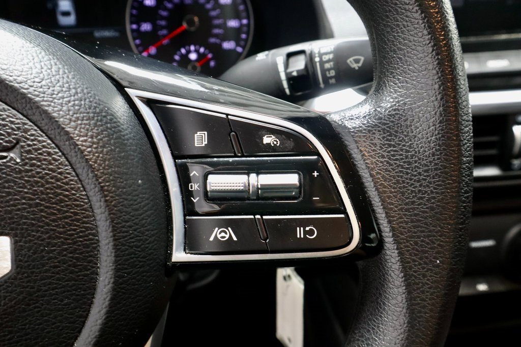 Used 2023 Kia Forte LXS w/ LXS Technology Package image 30