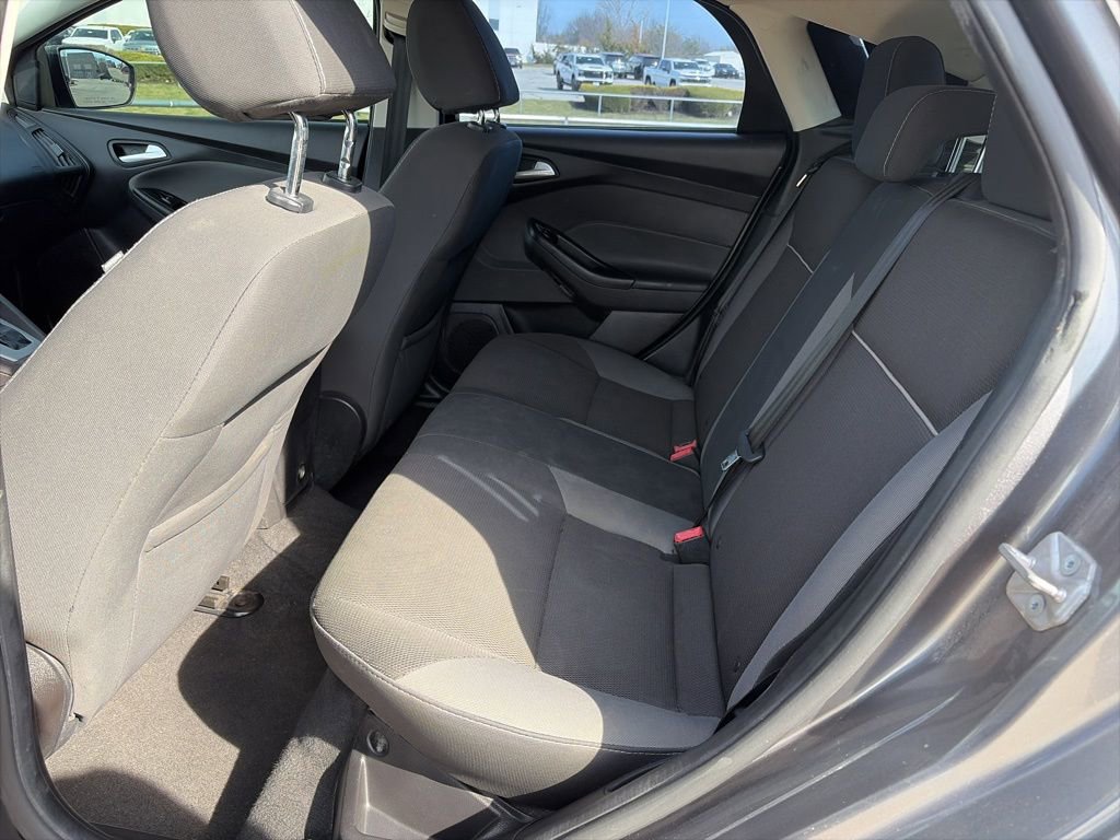 Used 2014 Ford Focus SE image 35