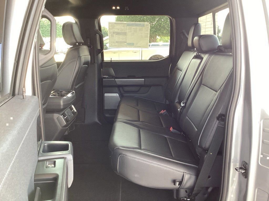 New 2025 Ford F150 Lariat w/ Equipment Group 501A Mid image 38