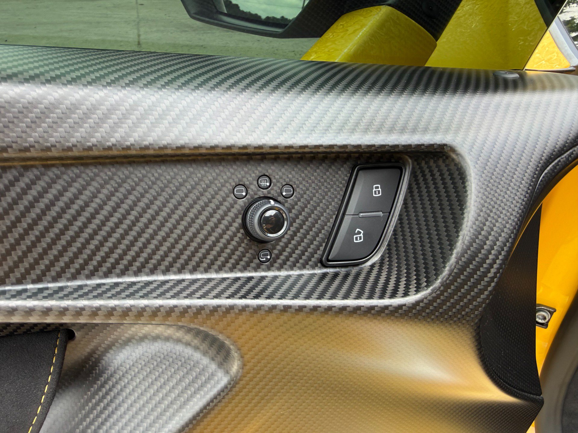 Used 2024 Lamborghini Huracan Tecnica RWD image 64