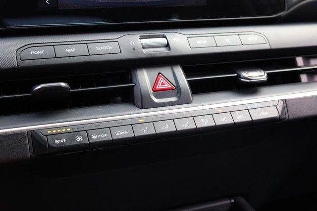 Used 2025 Kia K4 FWD image 13