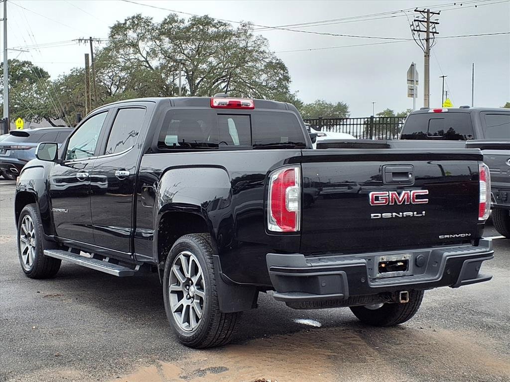 Used 2021 GMC Canyon Denali image 5