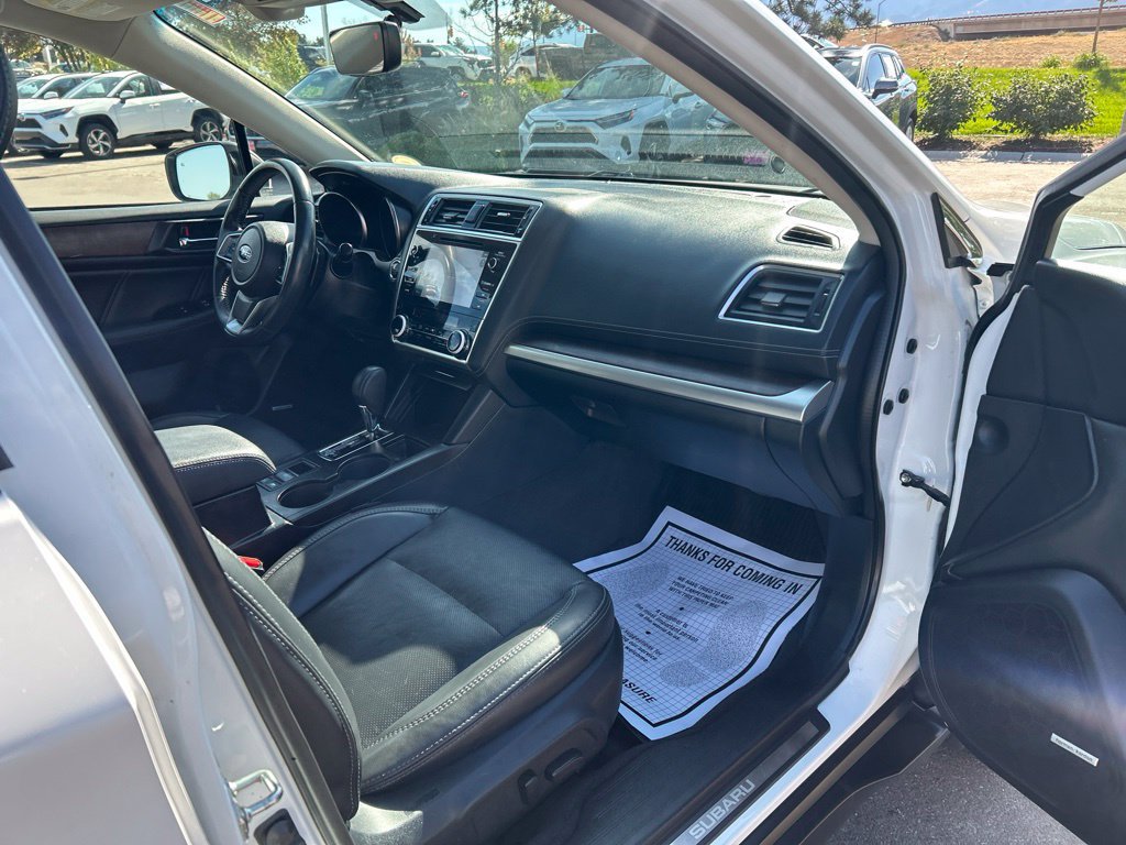 Used 2019 Subaru Outback 2.5i Limited AWD/4WD image 11