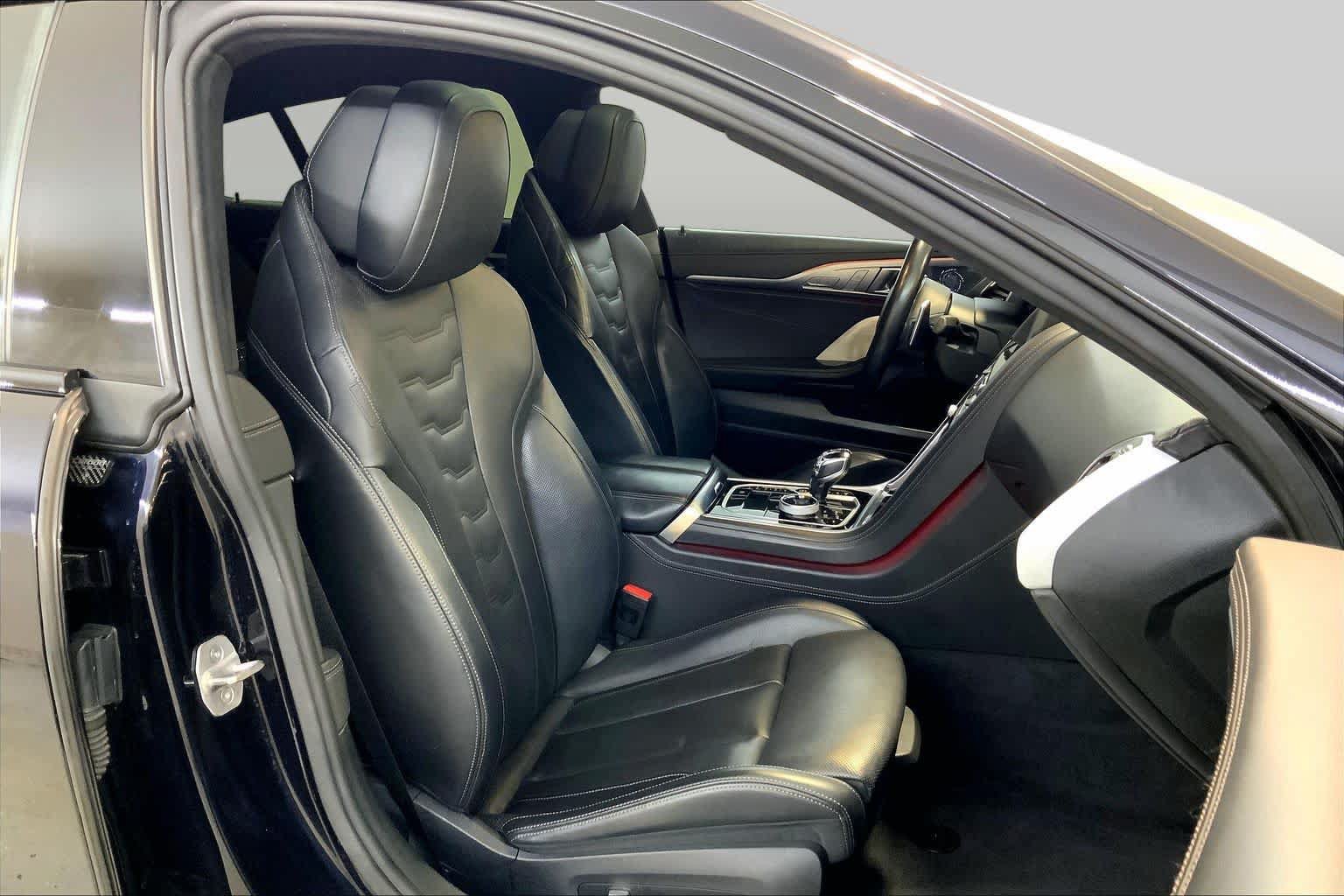 Used 2022 BMW M850i Gran Coupe xDrive w/ M Carbon Exterior Package AWD/4WD image 8
