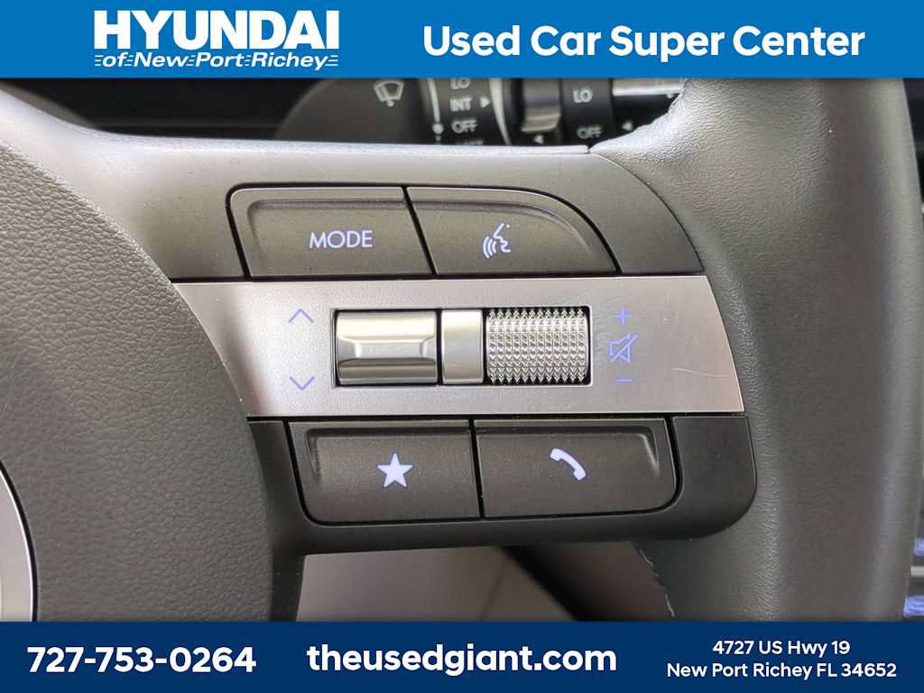 Certified 2024 Hyundai Kona SEL FWD image 27