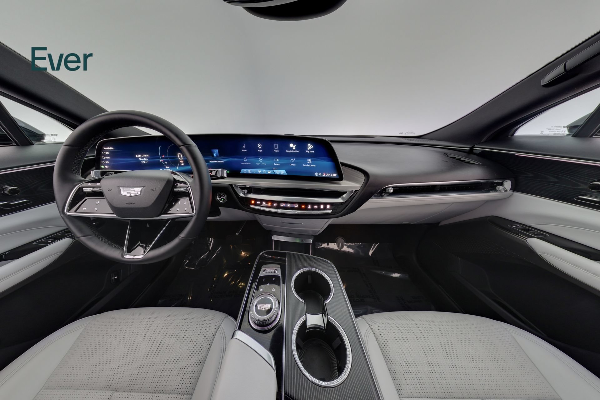 Used 2024 Cadillac Lyriq Sport RWD image 26
