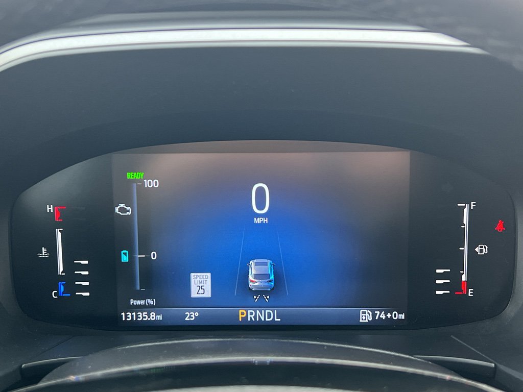 Used 2023 Ford Escape SE w/ Class II Trailer Tow Package image 30