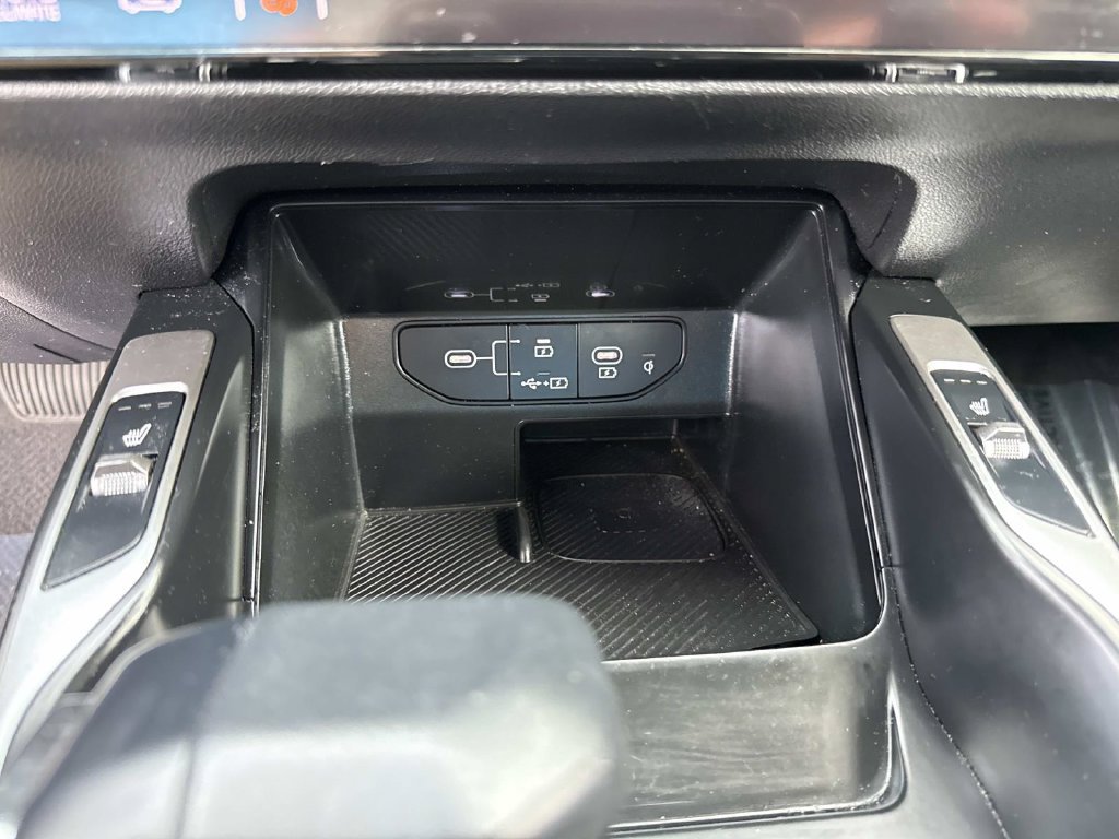 Used 2024 Kia Sorento S FWD image 30