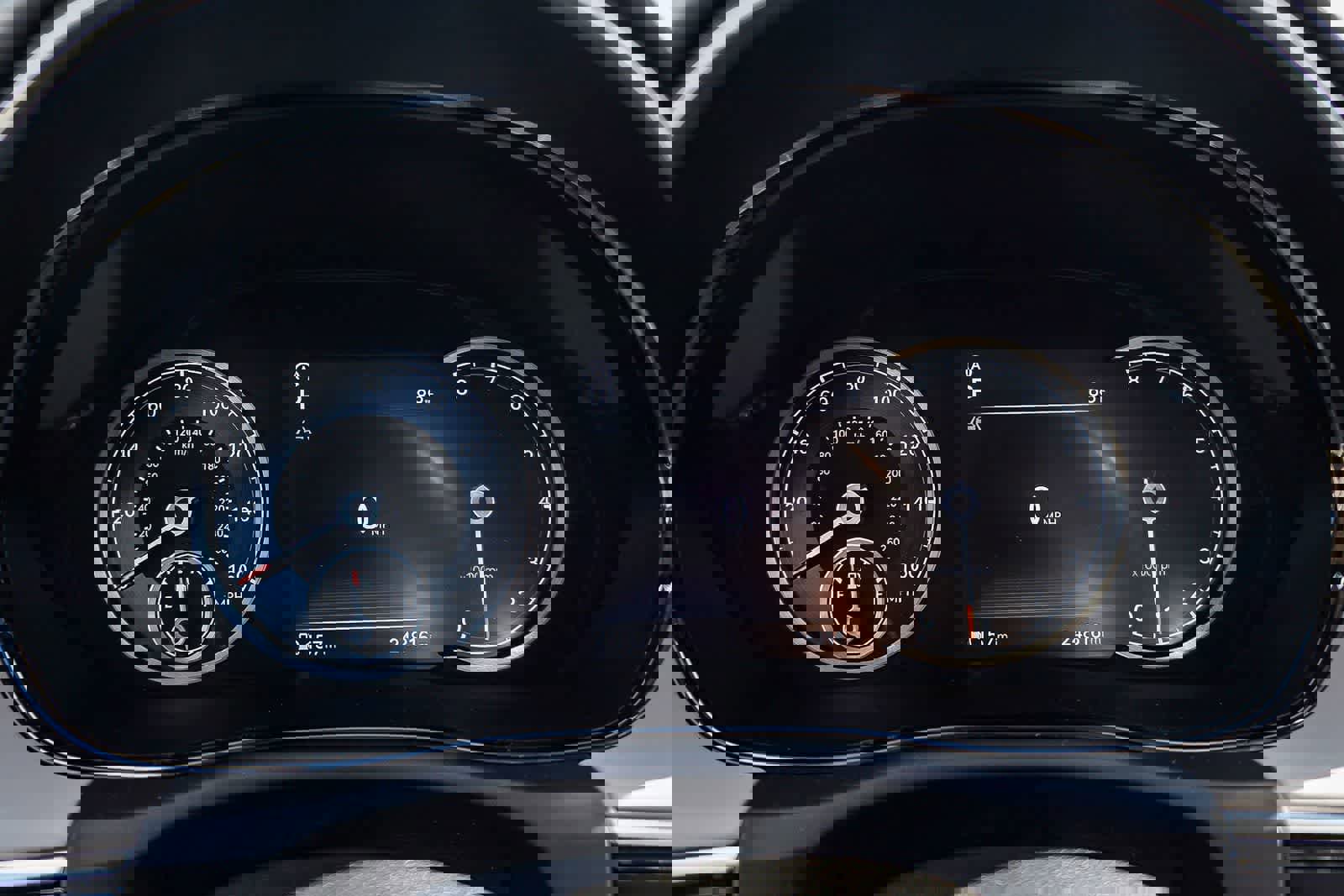 Used 2022 Genesis GV70 2.5T w/ Select Package image 26