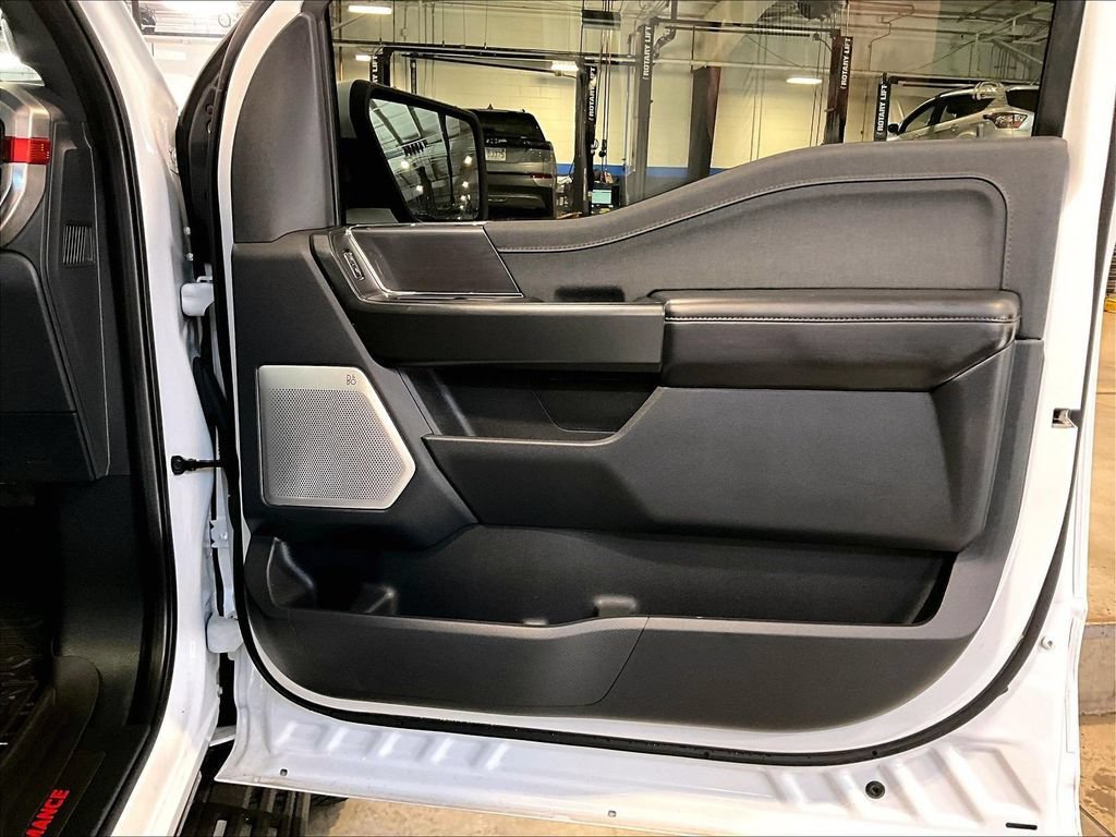 Used 2023 Ford F150 Raptor AWD/4WD image 12